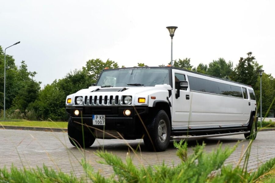 Bucharest Limousine & VIP Clubbing - VIP Access to Romania’s Largest Nightclub