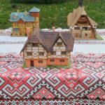 Bucharest short tour Hop-on hop-off format live tourguide - Visiting the Village Museum and Other Photo Stops