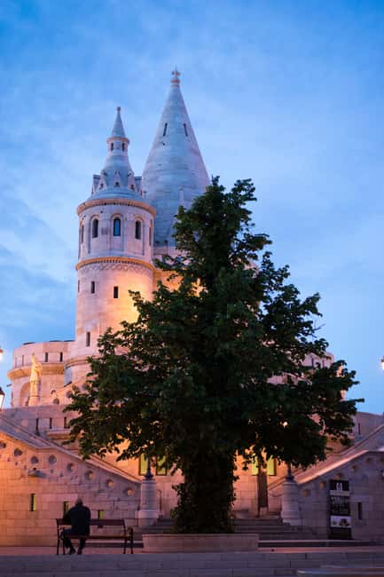 Budapest: Buda Walking Sightseeing Tour - Starting Point in Front of Széll Kálmán tér Metro Station