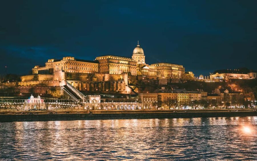 Budapest: By Night Sightseeing Cruise with Welcome Drink - Easy Access from Downtown Budapest