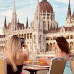 Budapest: GLOW Sightseeing Cruise with Welcome Drink - The Scenic Route Along the Danube River