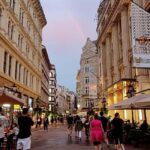 Budapest: Private 3 hours Electric Rickshaw Tour with Coffee - Navigating Budapest in an Electric Rickshaw