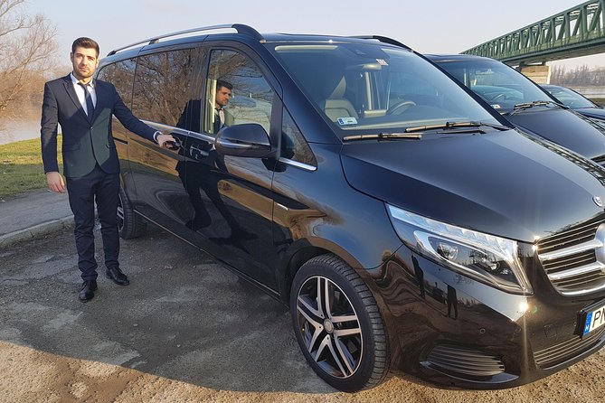 Budapest Private Airport Transfer in a Luxury Minivan - Bookings and Flexibility