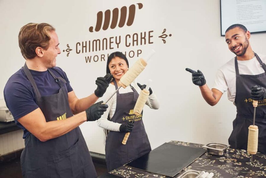 Budapest: Traditional Chimney Cake (Kürtskalács) Workshop - Location and Meeting Details in Budapest Center