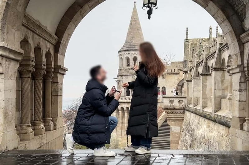 Budapest: Your Proposal Captured on Video and Photos - Starting the Day at Fishermans Bastion in the Morning Light