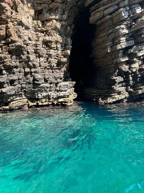 Budva: Private 5 hour boat trip: Beach hopping tour - Starting Point in the Heart of Old Town Budva