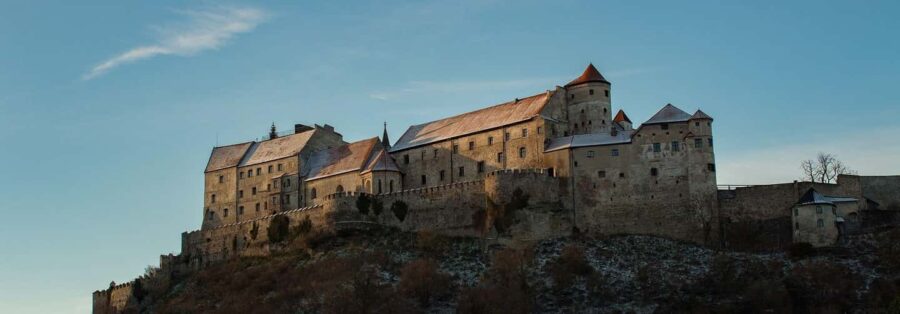 Burghausen Castle Walk Tour with a Professional Guide - The World’s Longest Castle: An Overview of Burghausen