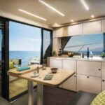 Cádiz: Bay of Cádiz Luxury Motor Boat Cruise - Starting Point at Puerto América for a Scenic Departure