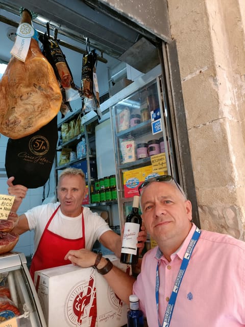 Cadiz: Guided Walking Tour with Market Hall Visit - Market Hall: The Seafood Capital of the Region