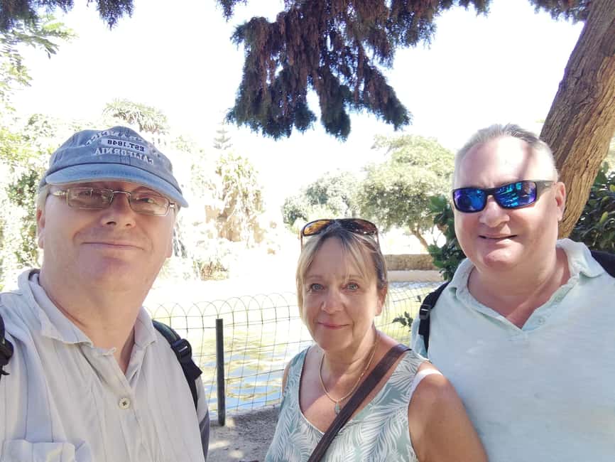 Cadiz: Private Walking Tour with a Local - Meet Your Local Guide in Cadizs City Center