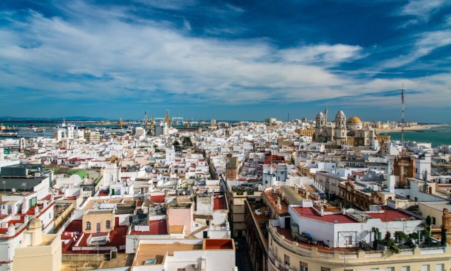 Cádiz: Roman Theatre, Cathedral, and Tavira Tower Tour - Starting Point at Plaza de San Juan de Dios