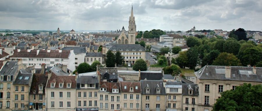 Caen: Private Guided Walking Tour - Starting Point at 4 Pl. Saint-Pierre and Meeting Details