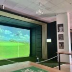 Caleta: Golf Simulator Experience with Drinks - Discover the Modern Settings of Caletas Golf Simulator