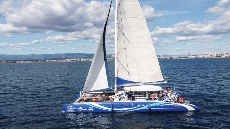 Cambrils: Costa Daurada Sail Catamaran Cruise - Departing from Cambrils: Easy Meets at Passeig de les Palmeres