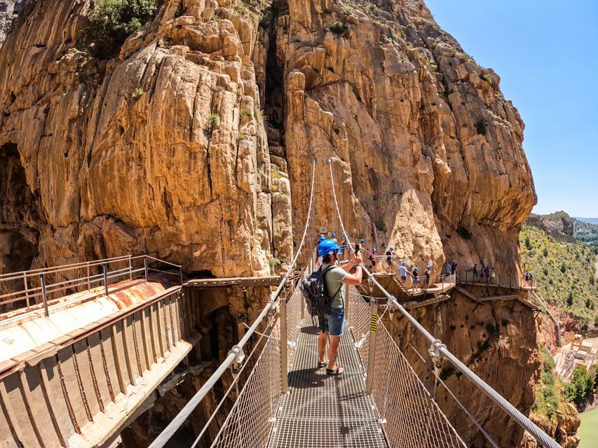 Caminito del Rey: Entry Ticket and Guided Tour - Meeting Your Guide and Getting Equipped