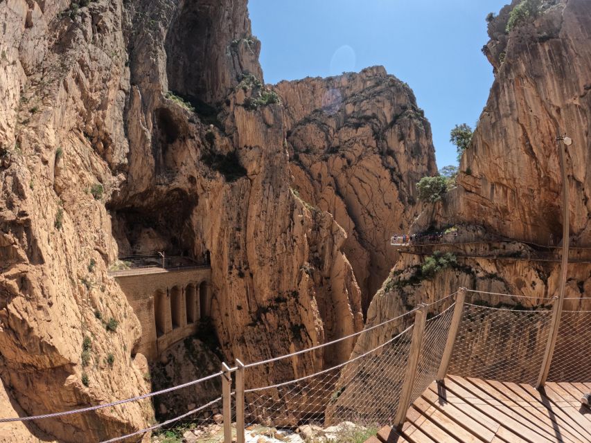 Caminito del Rey: Guided Tour and Entry Ticket - What the Tour Includes and Excludes
