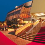 Cannes: French Riviera Private Sightseeing Shore Excursion - Enjoy Panoramic Views of Villefranche-sur-Mer and Saint Jean Cap Ferrat