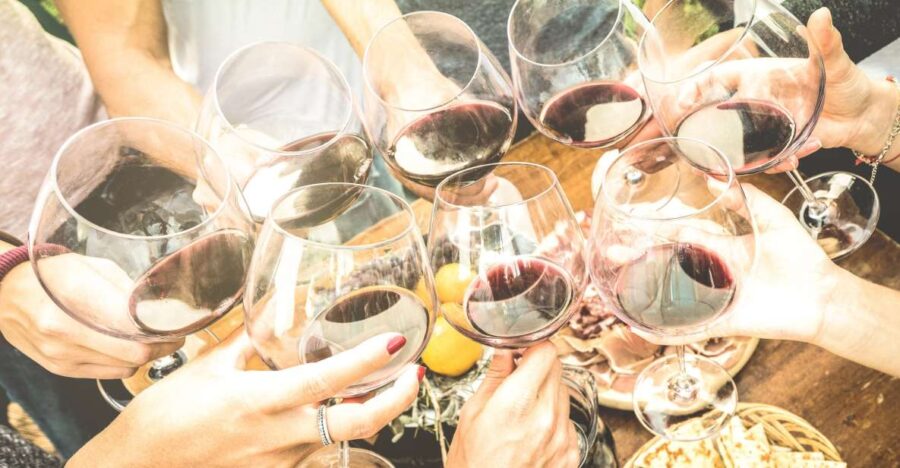 Cantabria: Wine and Liquor Tasting Guided Tour with Snacks - Tasting a Diverse Selection of Wines and Liquors