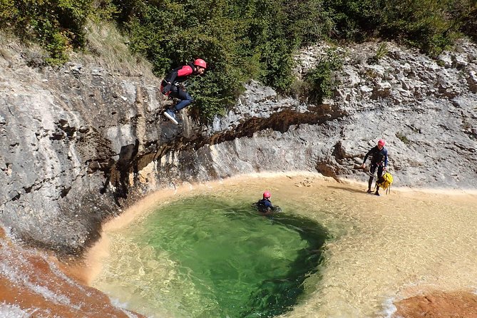 Canyoning for family and kids in Sierra de Guara - Meeting Point and Start Times in Sierra de Guara