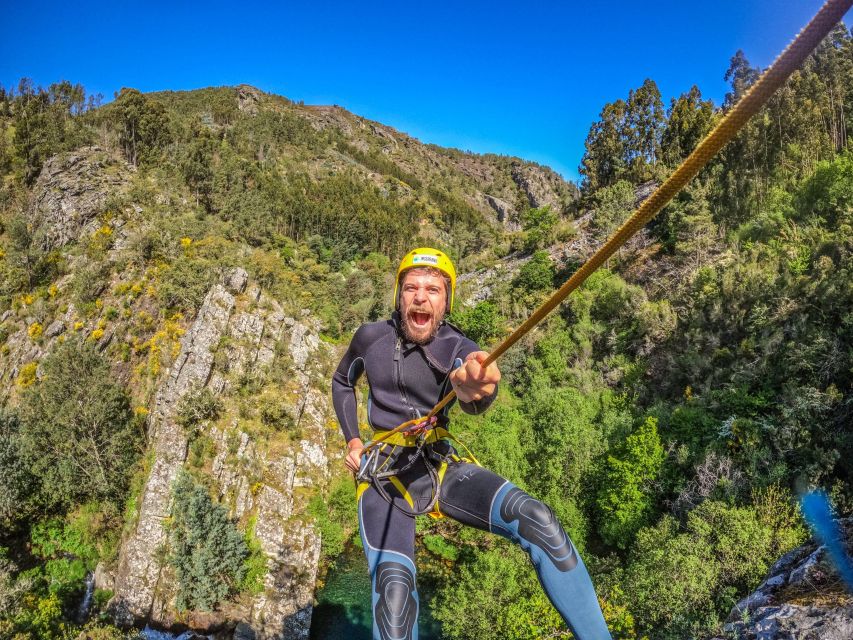 Canyoning in Ribeira da Pena, in Góis, Coimbra - Discover Ribeira da Penas Wild and Steep Valleys