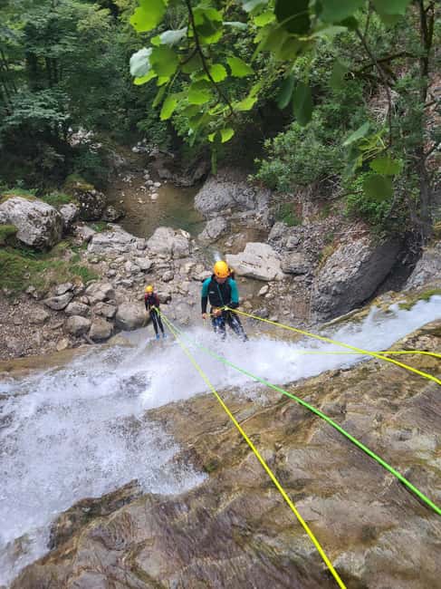 Canyoning of Ecouges lower part - Starting Point: Ecouges Canyon’s Lower Section Near Grenoble