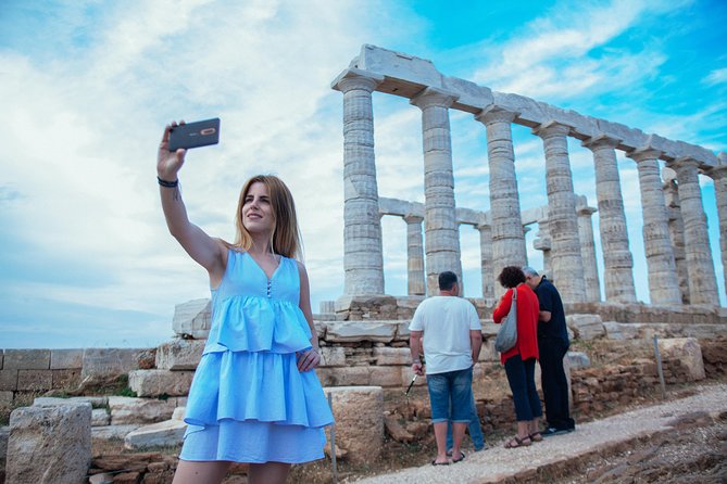 Cape Sounio and Temple of Poseidon Private Day Trip with Private Local Guide - Relaxing at Poseidon Beach and Local Beaches