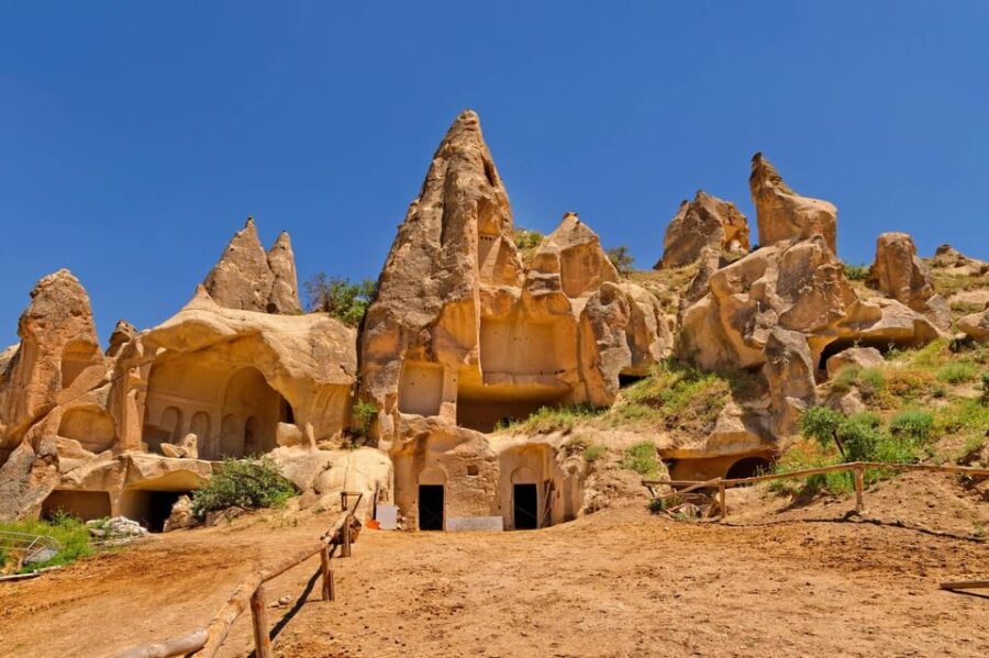 Cappadocia: Explore Cappadocia's Highlights on the Red Tour - Exploring Devrent Valley and Pigeon Valley