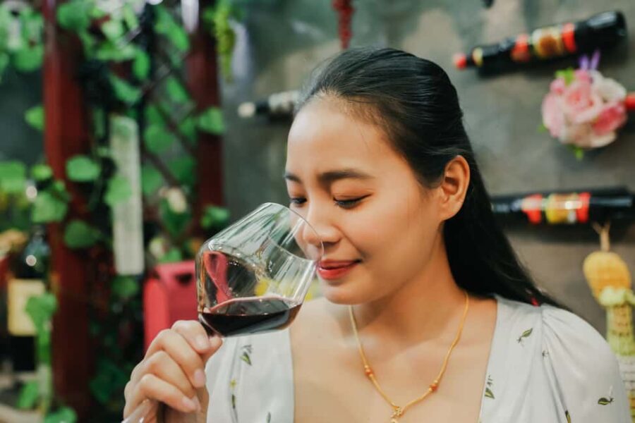 Cappadocia Half-Day Fairy Chimneys Tour with Wine Tasting - Admiring Pigeon Valley and Its Historical Dovecotes