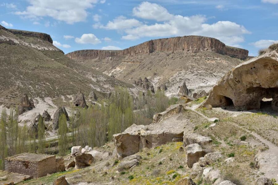 Cappadocia Luxury Day Tour: Valleys & Underground City - Leisurely Walk Through Soganli Valley’s Rock Formations