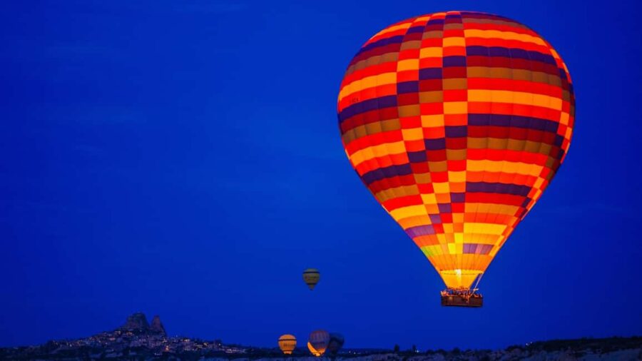 Cappadocia Private Balloon Watching Tour - The Private Van: Your Comfortable Transport for an Early Start