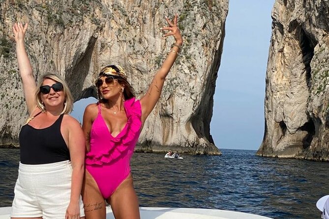 Capri Complete Package-Small Group Boat Tour and Transports - Highlights of the Capri Boat Experience