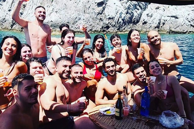 Capri Small-Group Boat Day Tour from Sorrento - Iconic Landmarks and Coastal Highlights