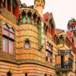 Capricho Gaudí with entrance, Santillana del Mar and Sequoia Forest - Starting Points and Transportation Logistics in Santander