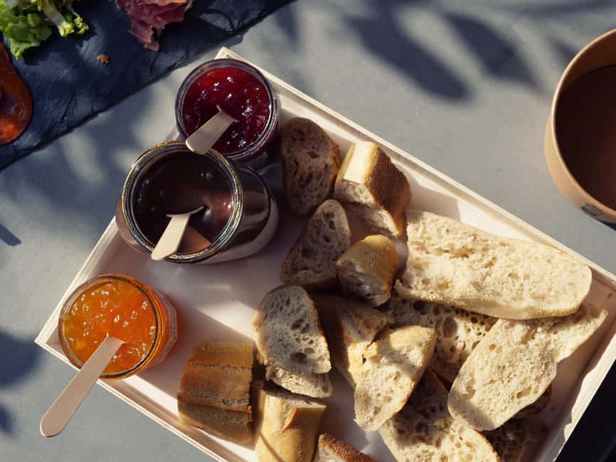 Carcassonne: Solex ride with guide and French-style brunch - Exploring the Countryside Between Vineyards and Fields