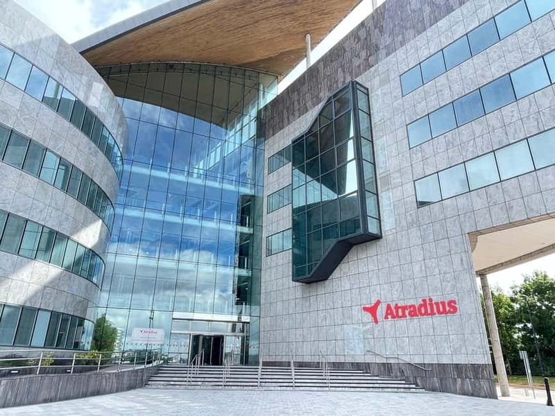 Cardiff: Doctor Who Cardiff Bay Walking Tour - Starting Point and Meeting Details in Cardiff Bay