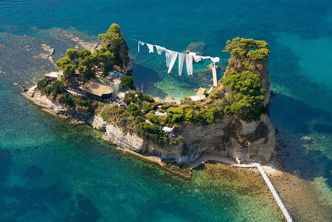 Caretta-Caretta Turtle Trip - Exploring Cameo Island and its scenic view