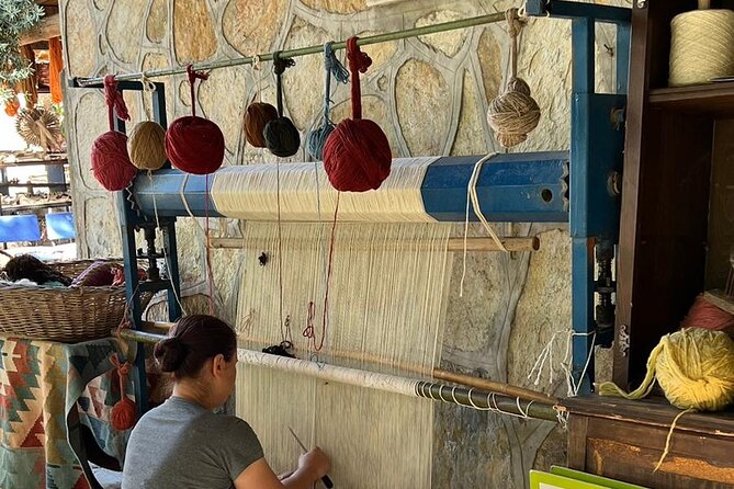 Carpet Weaving Art Lessons & Experience - Exploring Etrim Village’s Local Crafts and Lifestyle