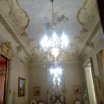 Cartagena: Guided Walking Tour of the Historic Center - Starting the Tour at the Plaza del Ayuntamiento and the City Hall