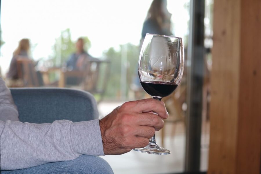 Carvoeiro/Portimão/Alvor: Wine Tour w/ Tasting, Tapas, Music - Touring a Traditional Algarve Winery and Vineyard