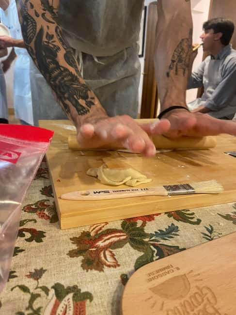 Cassone Riminese and Piadina: Culinary Experience and Hands-on Workshop - Location in Bologna’s Lively University District