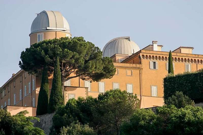 Castel Gandolfo: Papal Palace Entry Ticket and Audio Guide - The Moro Garden and Secret Garden Experience