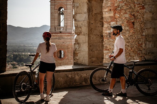 Castiglion Fiorentino - eBike tour in the tuscan countryside - Discovering Montecchio Castle