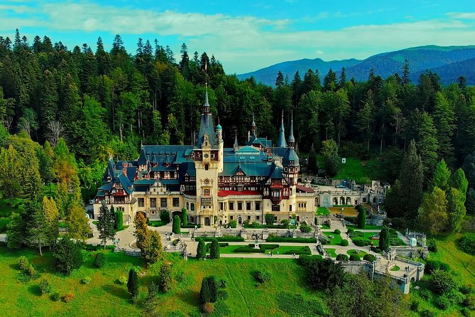 Castle trip from Brasov: PRIVATE Tour to Bran Castle & Peles Palace in Sinaia - Convenient Hotel Pickup and Drop-Off in Brasov