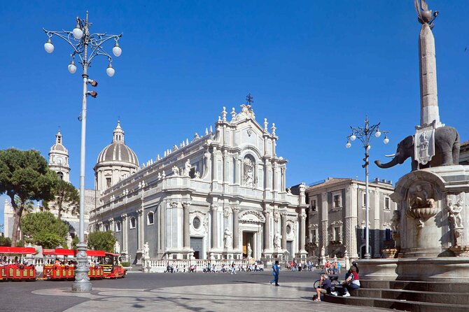 Catania, a baroque jewel - Tour For All Ages - Certified Guide - View the Majestic Palazzo Biscari