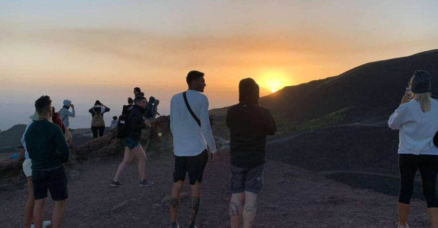 Catania: Mount Etna Sunset Jeep/Van Tour - Visiting Hornitos: A Half Volcano with Historic Explosive Activity