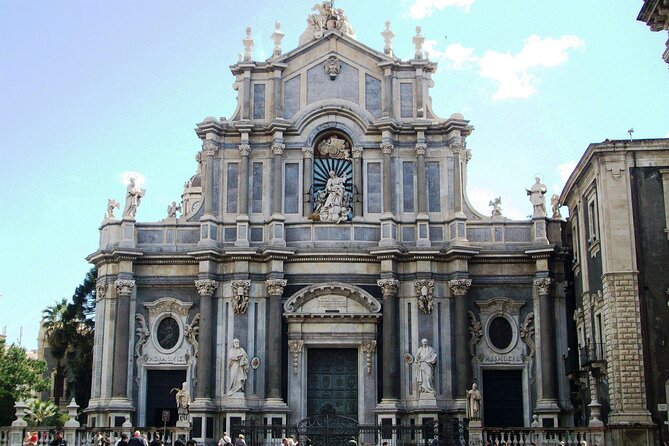 Catania : Private Custom Walking Tour With A Guide (Private Tour) - Highlighted Stops and Personal Favorites