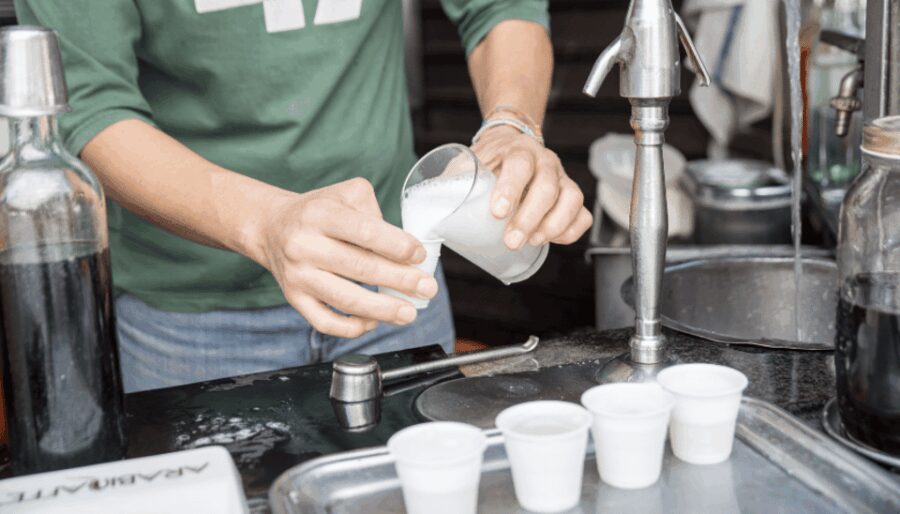 Catania Street food tour by night - Starting Point at Via Crociferi, a Baroque Gem