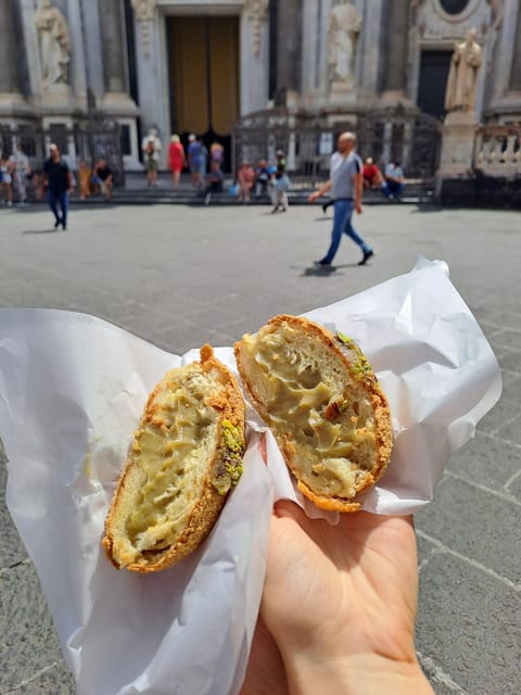 Catania: The Sweet Side of Sicily - A Delicious Food Tour - Tasting Sicilian Iris: Sweet Fried Dough with Ricotta and Chocolate