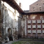 Catania: Underground and Street Food Walking Tour - Exploring the Roman Amphitheater and Underground Caves