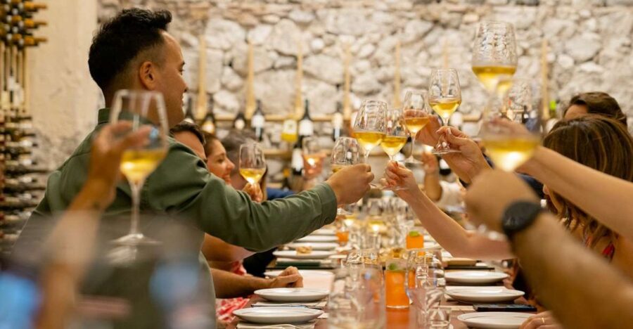 Catania: Volcanic Wine Tasting in a Metropolitan Market - Exploring Piazza Scammacca: Catania’s Historic Market Hub